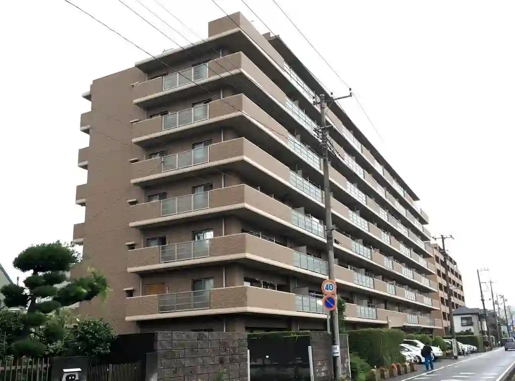 シュロス川口元郷リバーテラス 外観