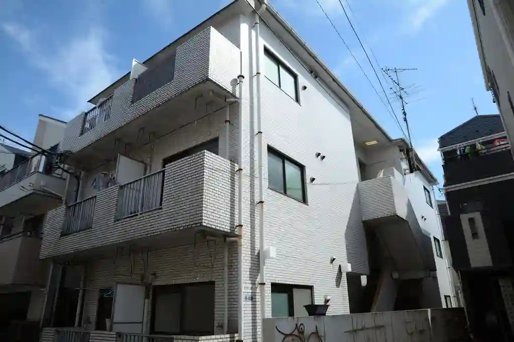 三恵仲六郷ハイツ 外観