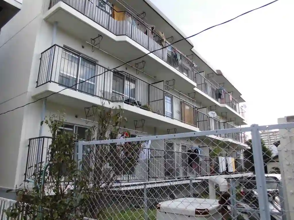 リリー本郷台12号棟 外観