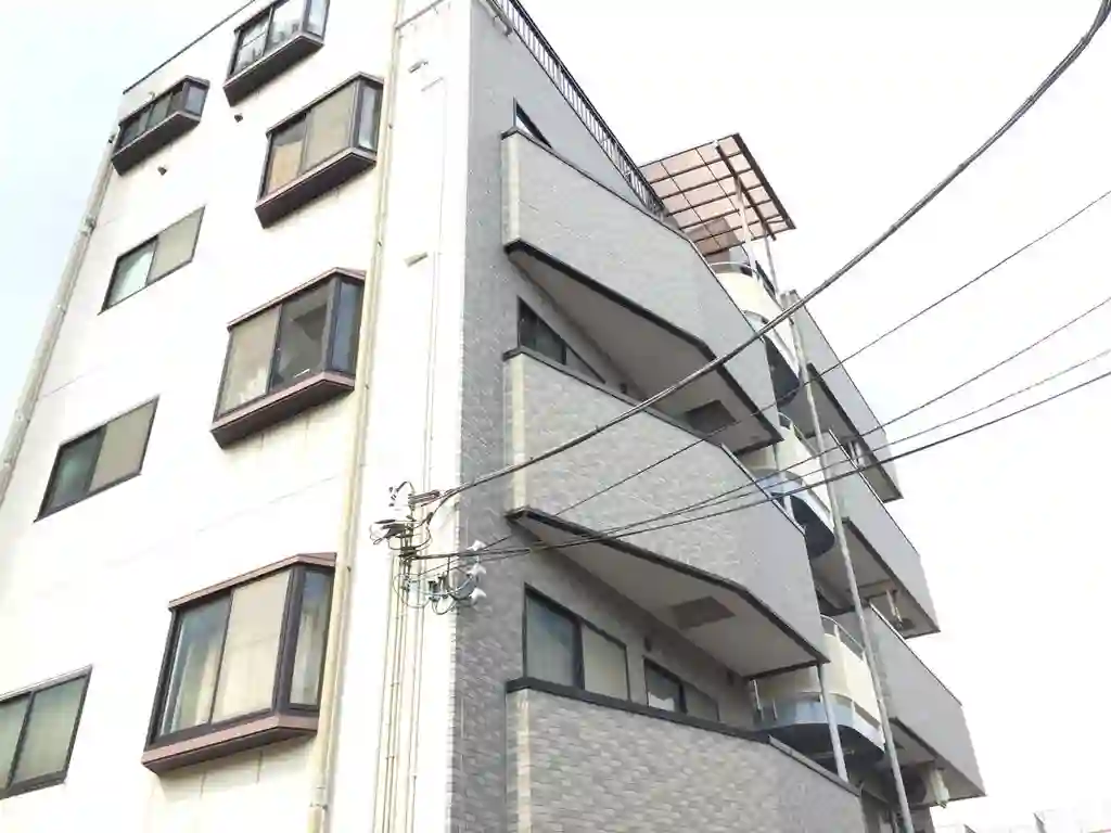 アヴァンセ 外観
