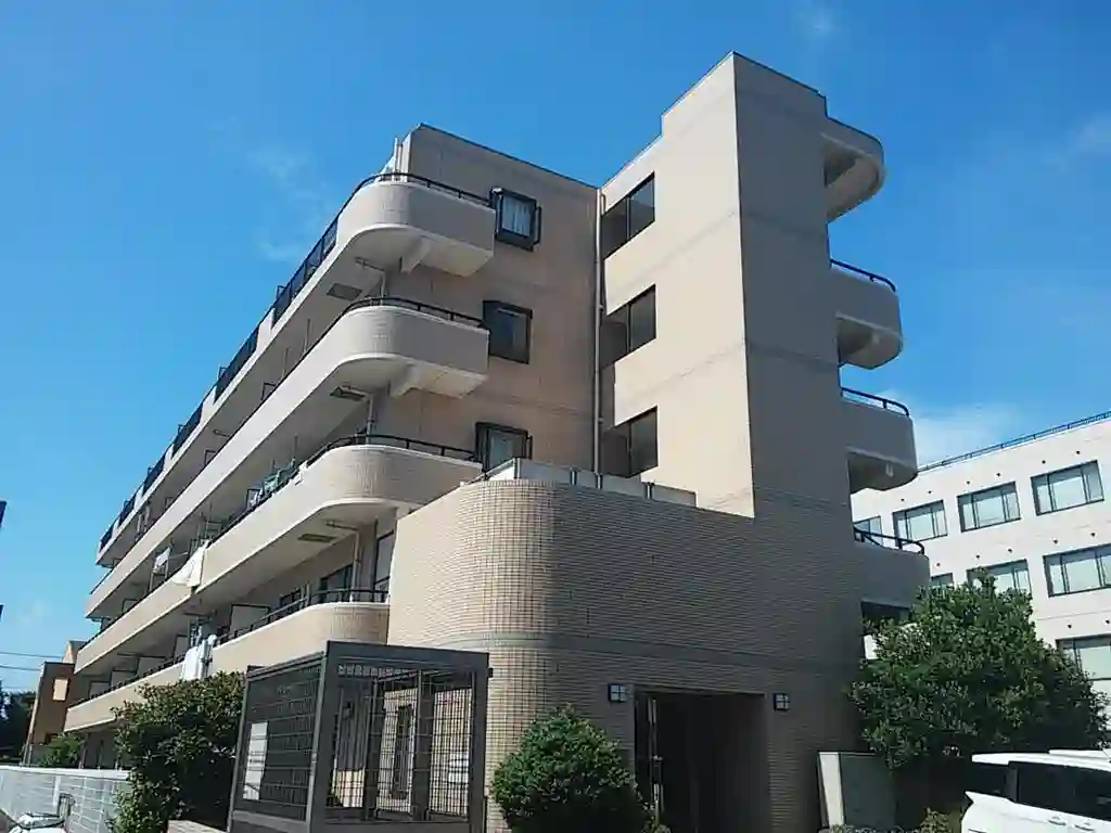 シャロームアイリ 外観