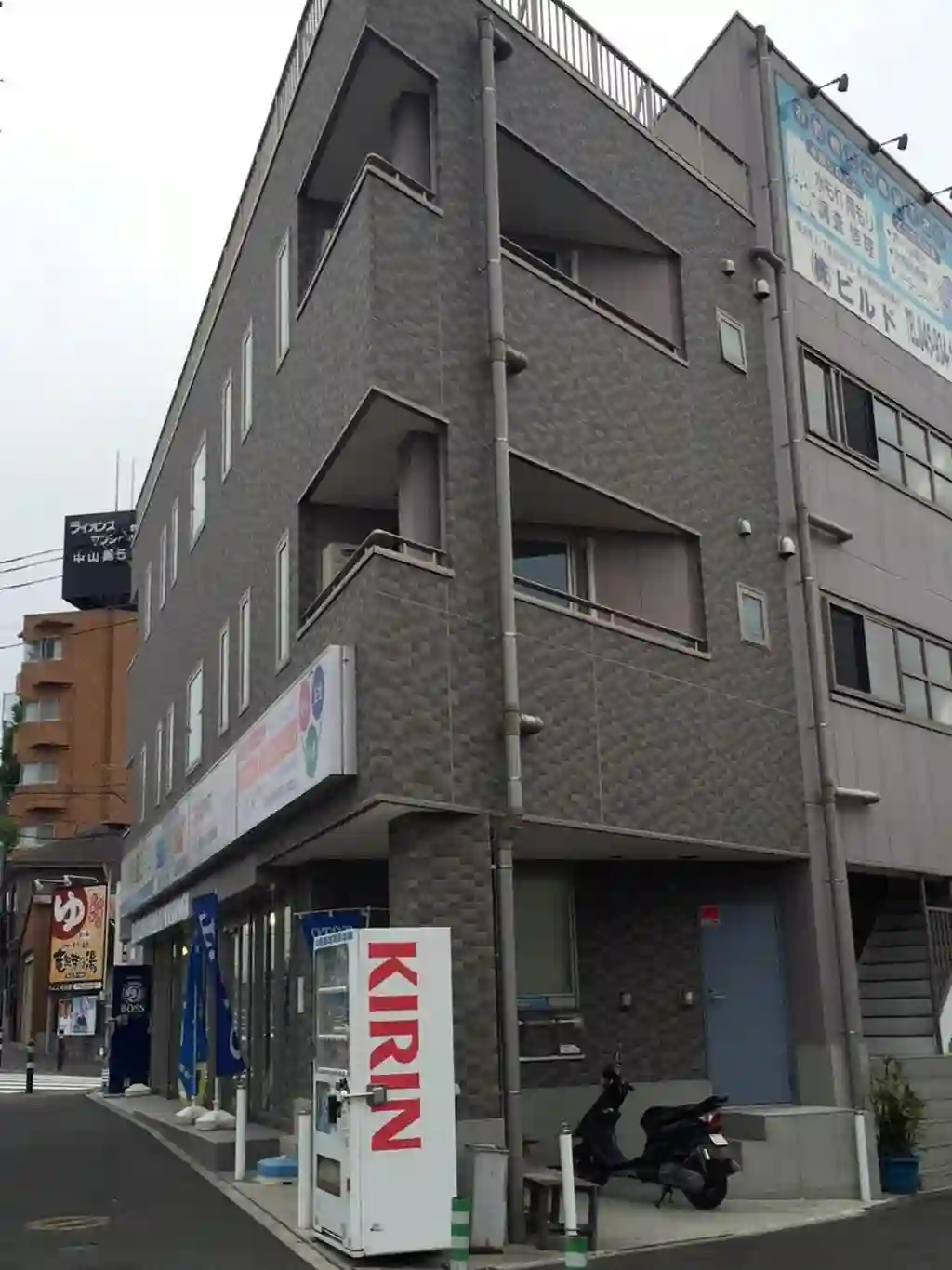 アメニティーコート 外観