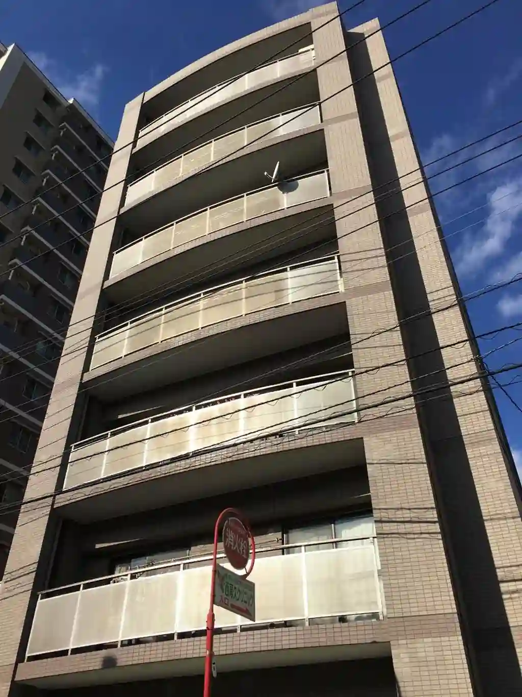 エスパシオ・ルイヨム 外観