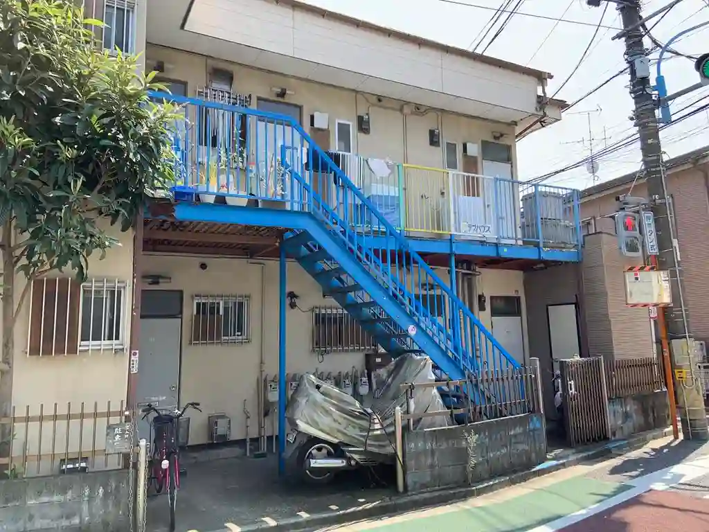クラブハウス 外観