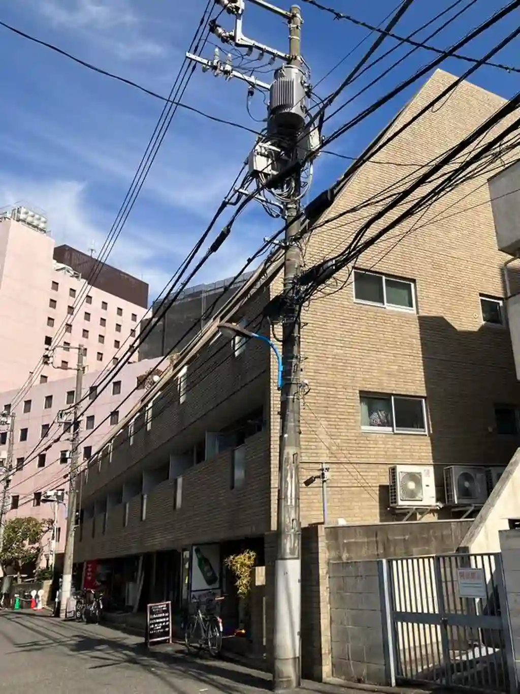 シェモア新宿 外観