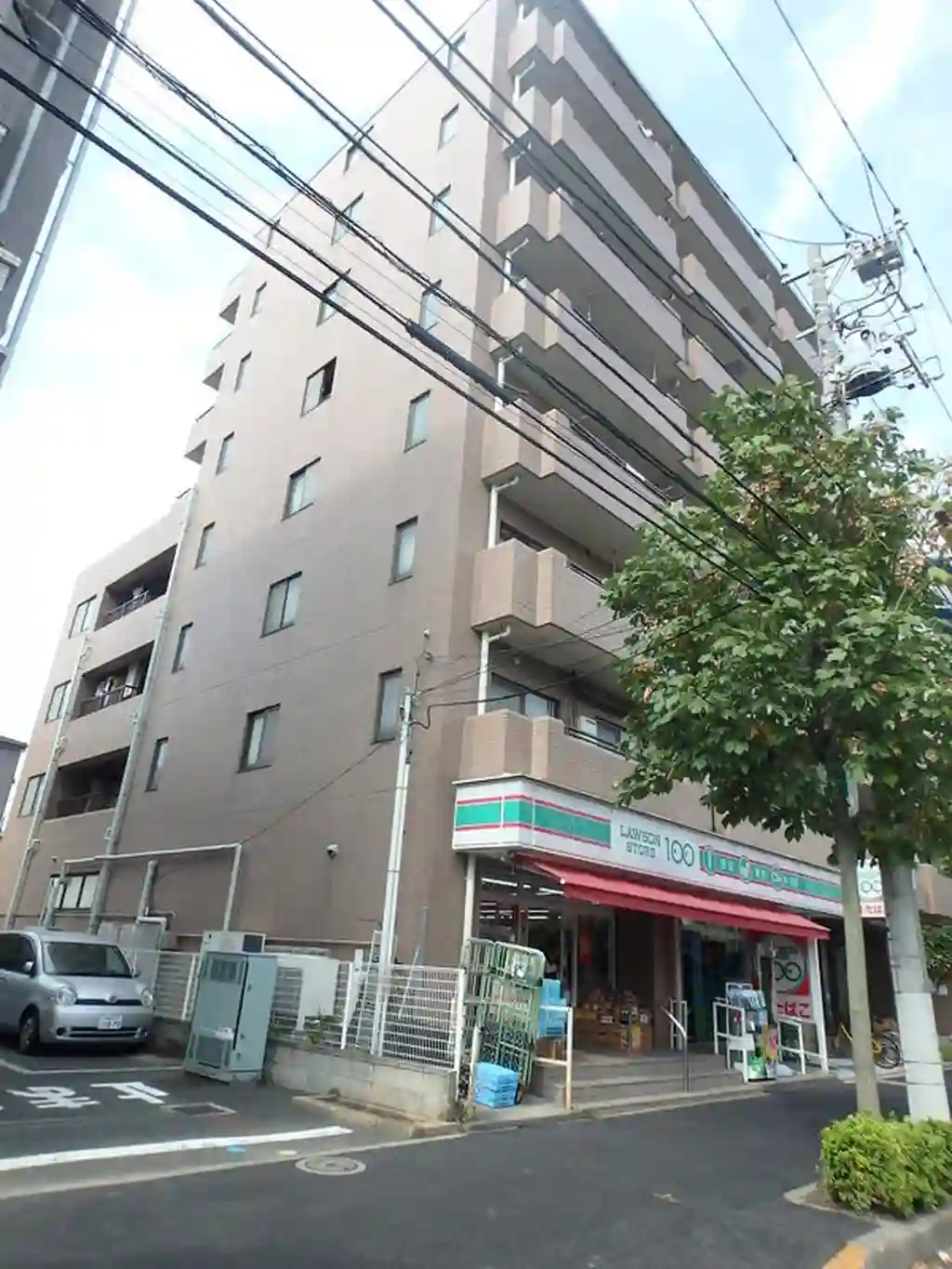 ロイヤルシラコ 外観