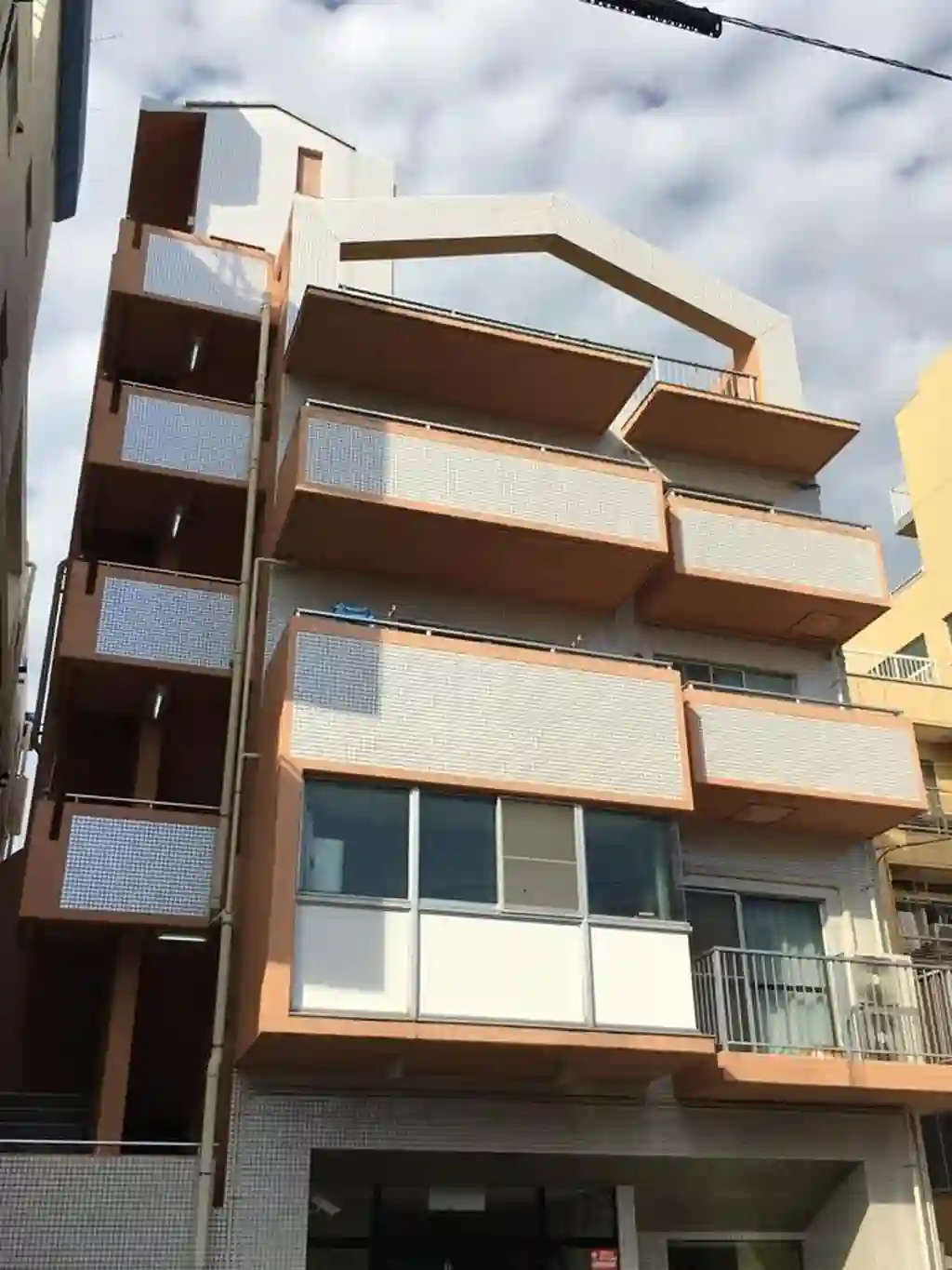 カプリコーンビル 外観