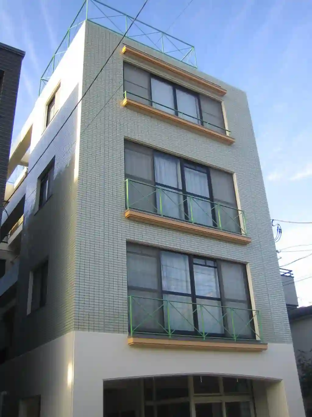サニークレスト横浜 外観