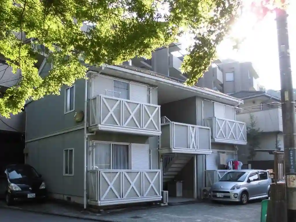 クレセント本郷台 外観
