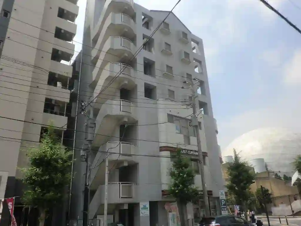 パークサイドカネイシ 外観