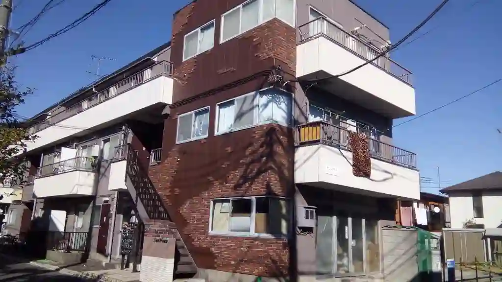 サンハウス 外観