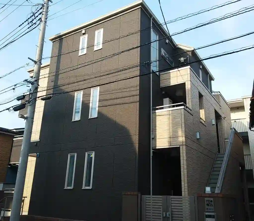 シスター 外観