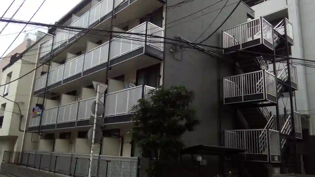 レオパレススノーヴァレー相模原 外観