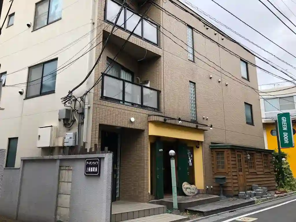 グリーンドア 外観