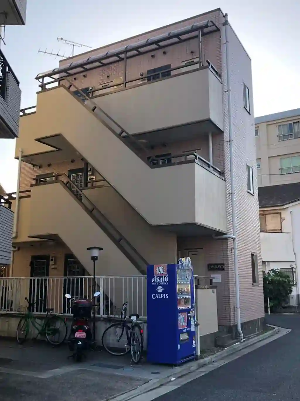 リベルタン 外観