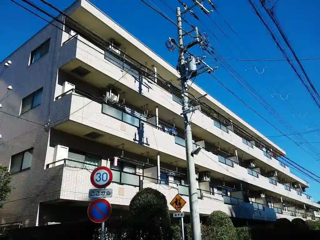 レジョン77 外観