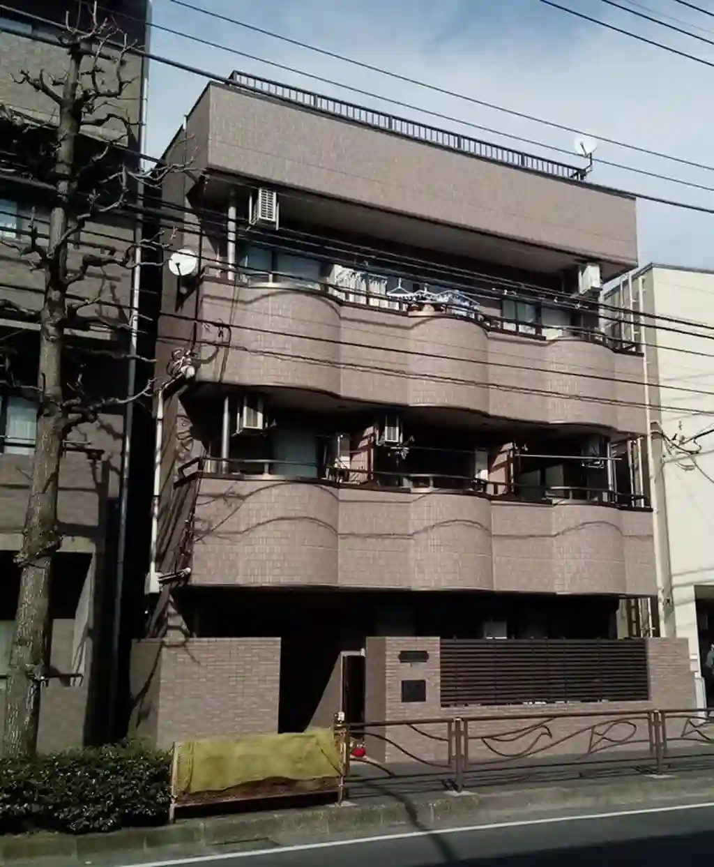 メゾンタエマ 外観