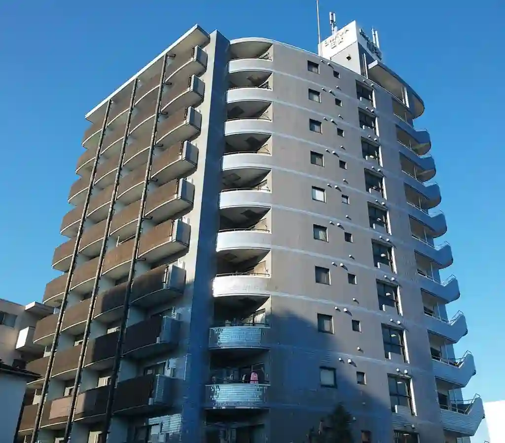 日神パレス生麦 外観