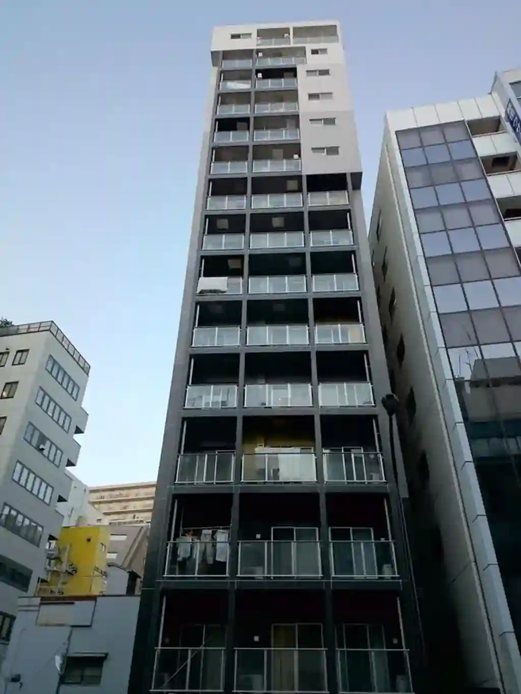ブライズ神田岩本町 外観