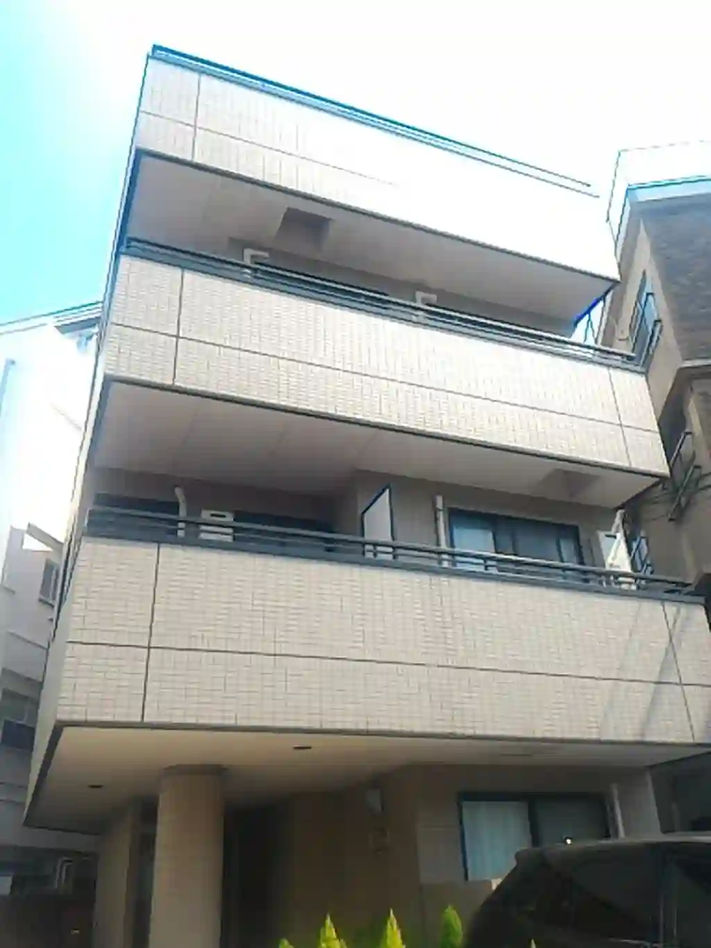 トワクルール 外観