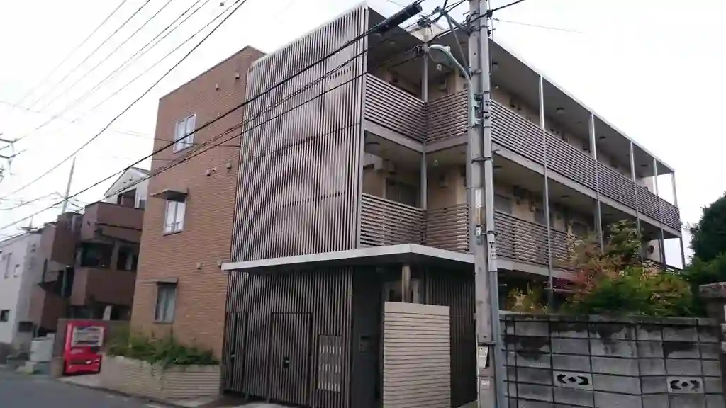 リースランド浦和 外観