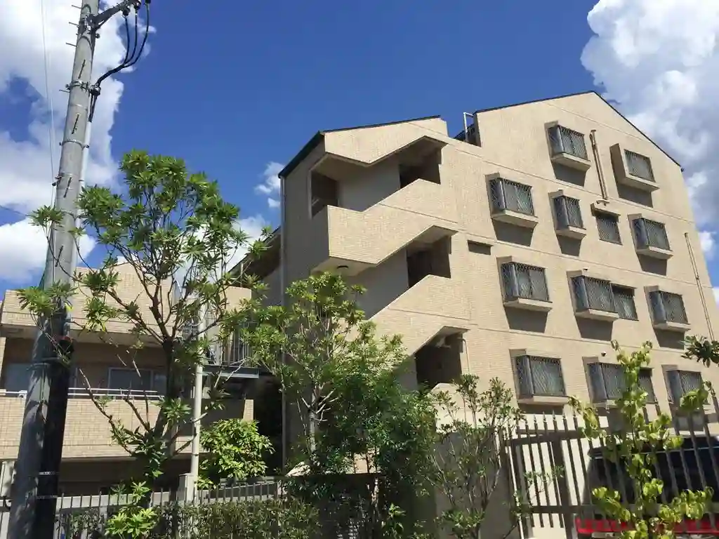 クレアホームズ仙川 外観