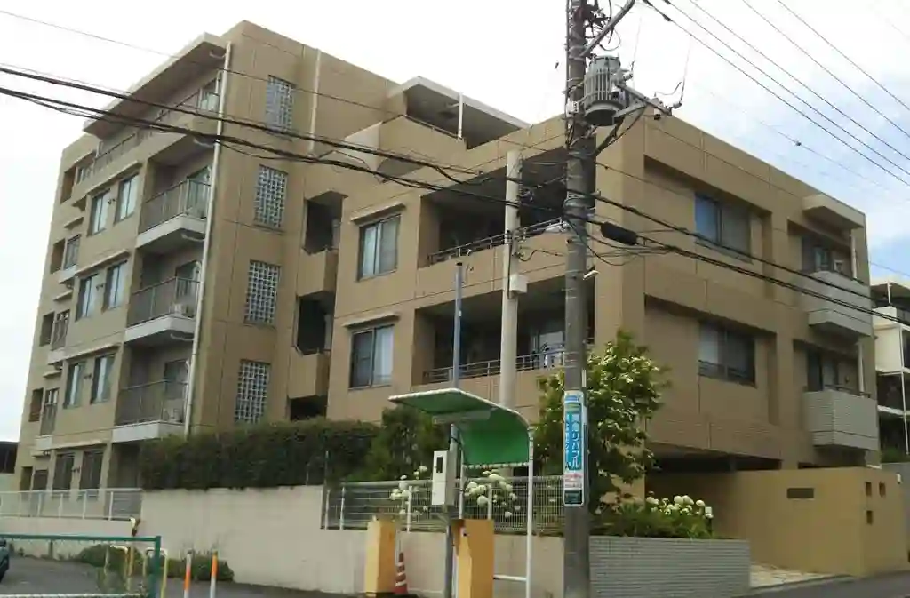 アールヴェールあざみ野 外観