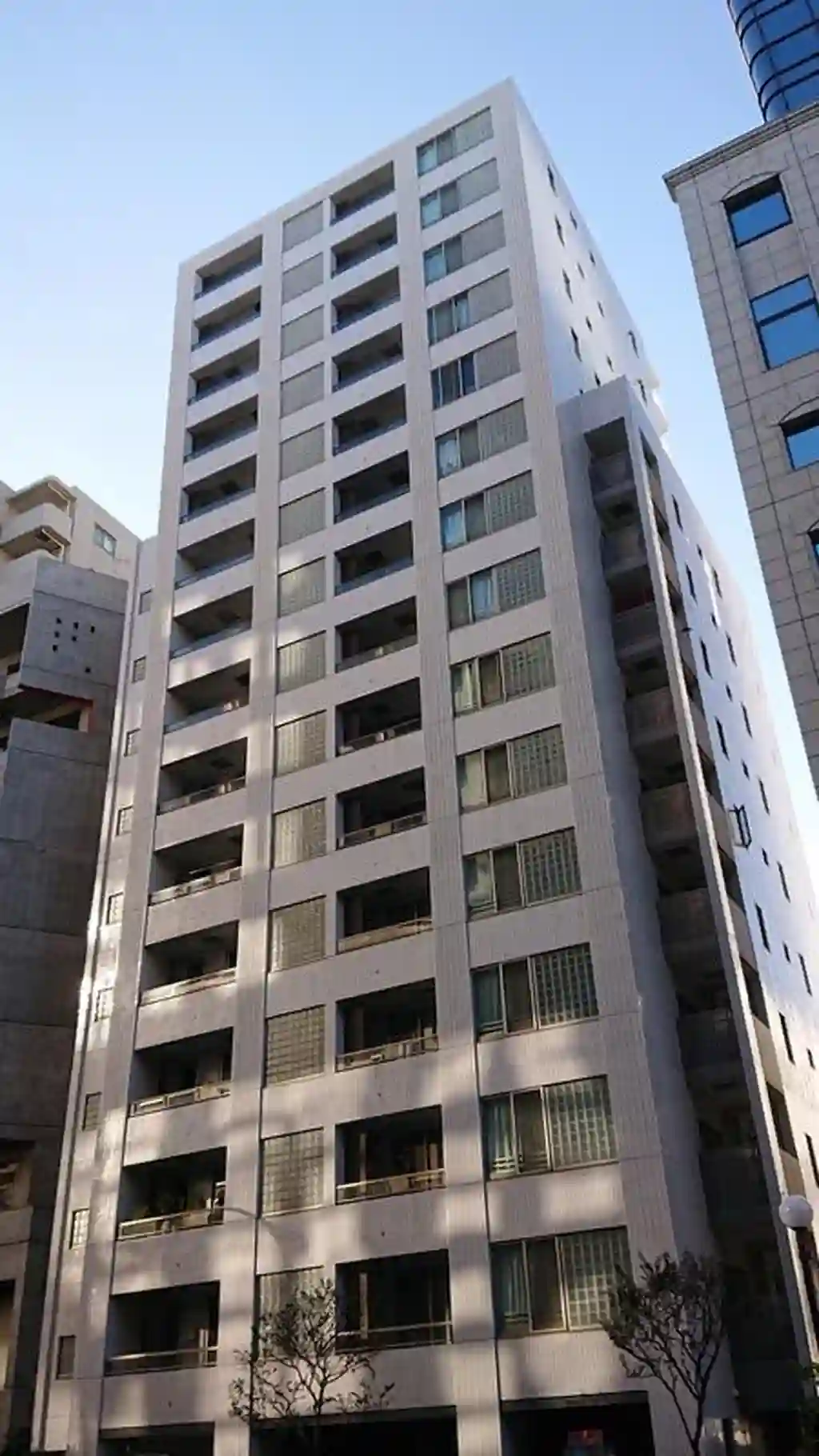 プライムアーバン四谷外苑東 外観