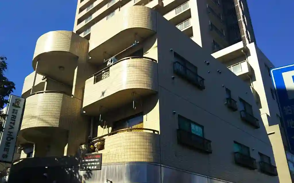 鈴木ビル 外観