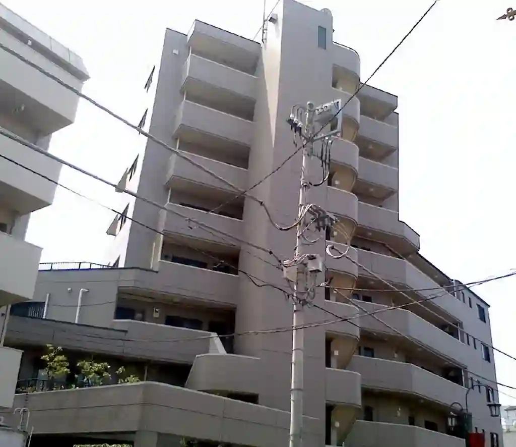 フォレスト国立 外観