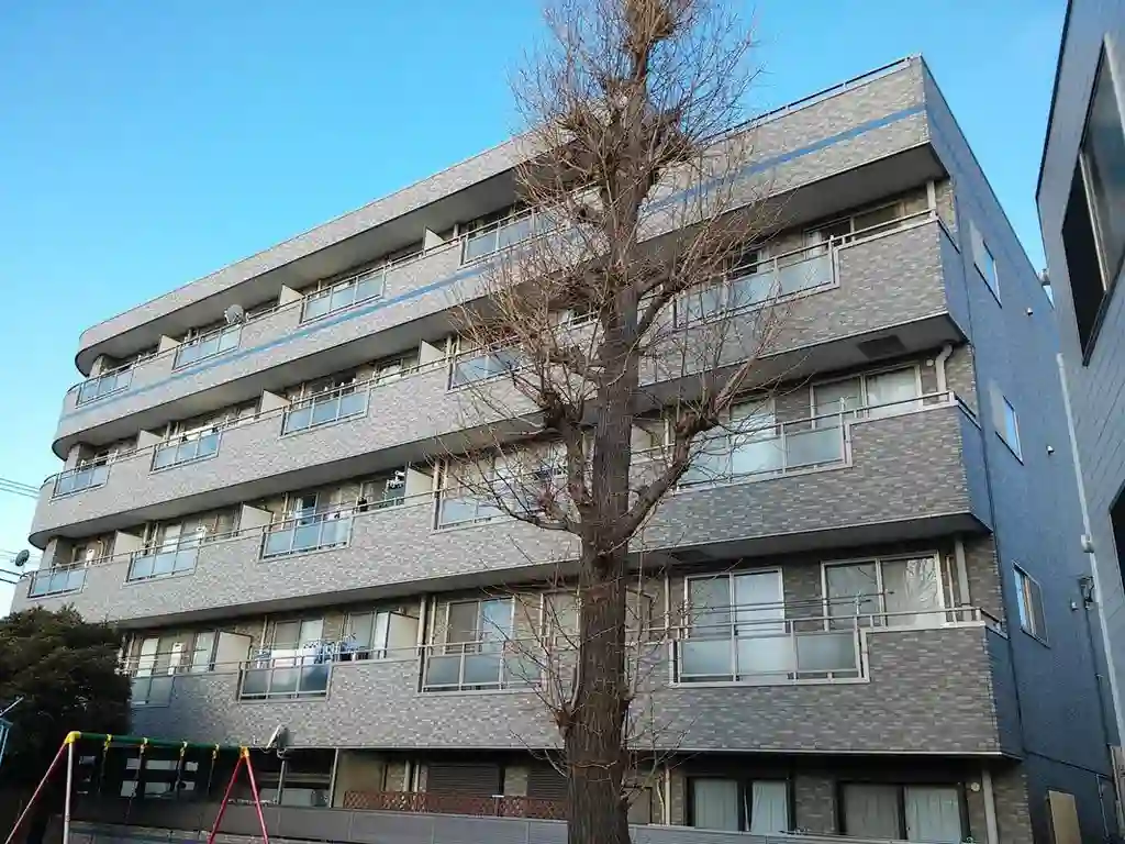 ワイアール六角橋ハイツ 外観