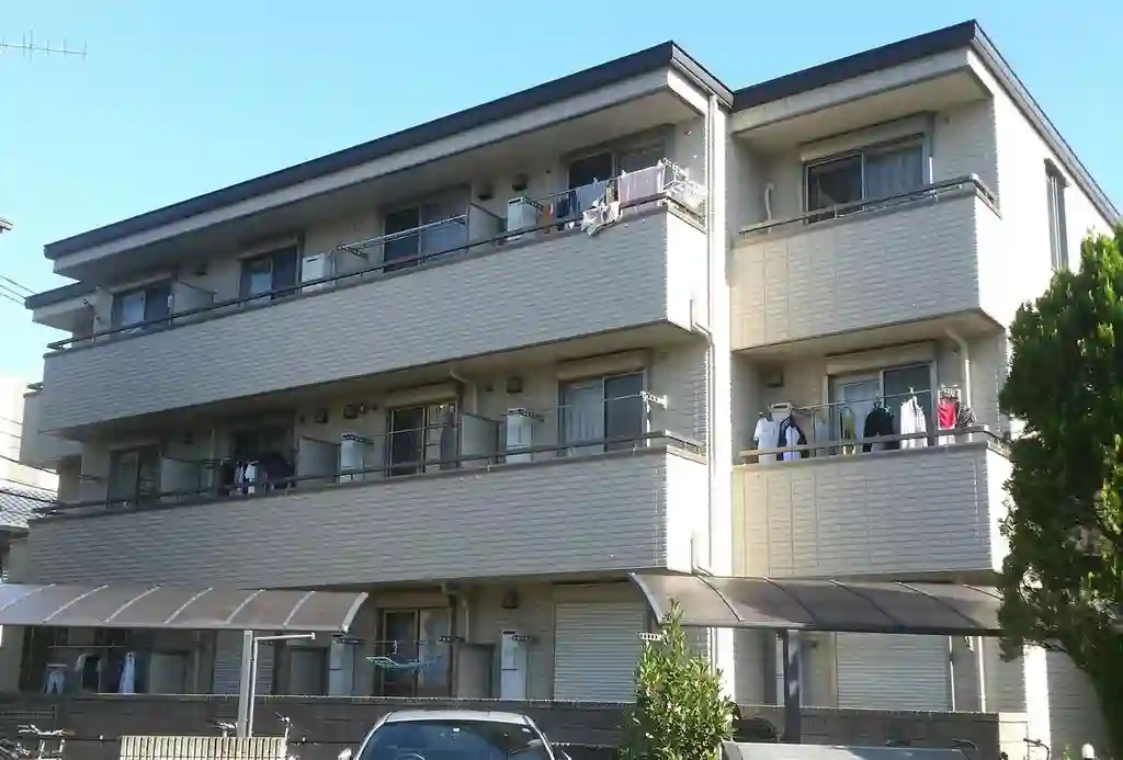 パピルス2003 外観