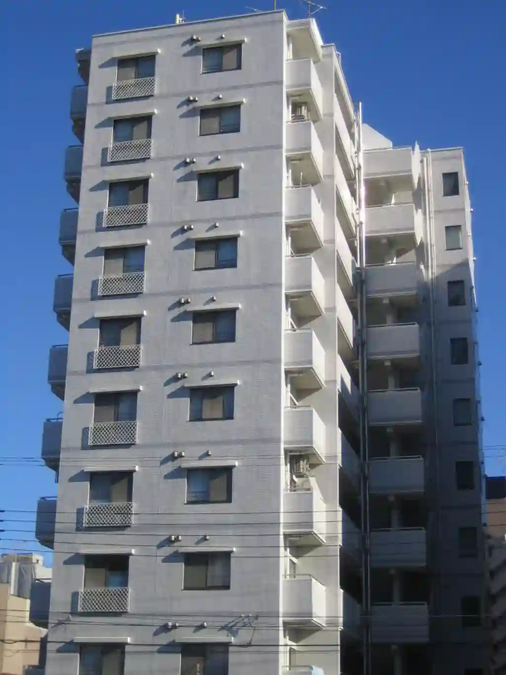 コスモ吉野町 外観