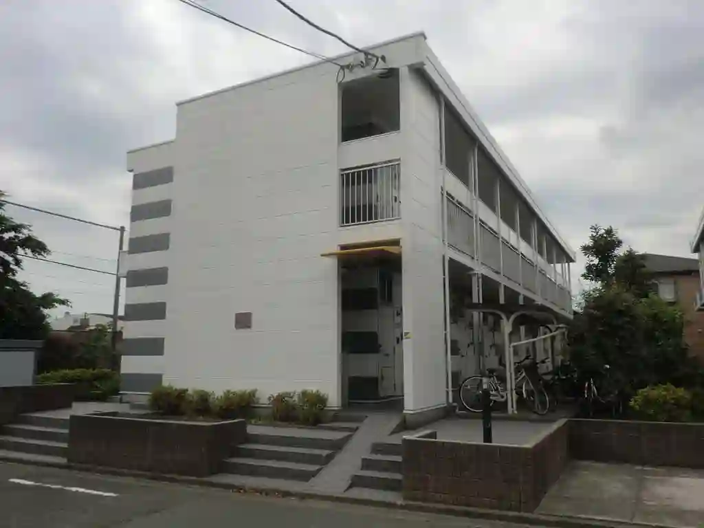 レオパレスヤバタI 外観