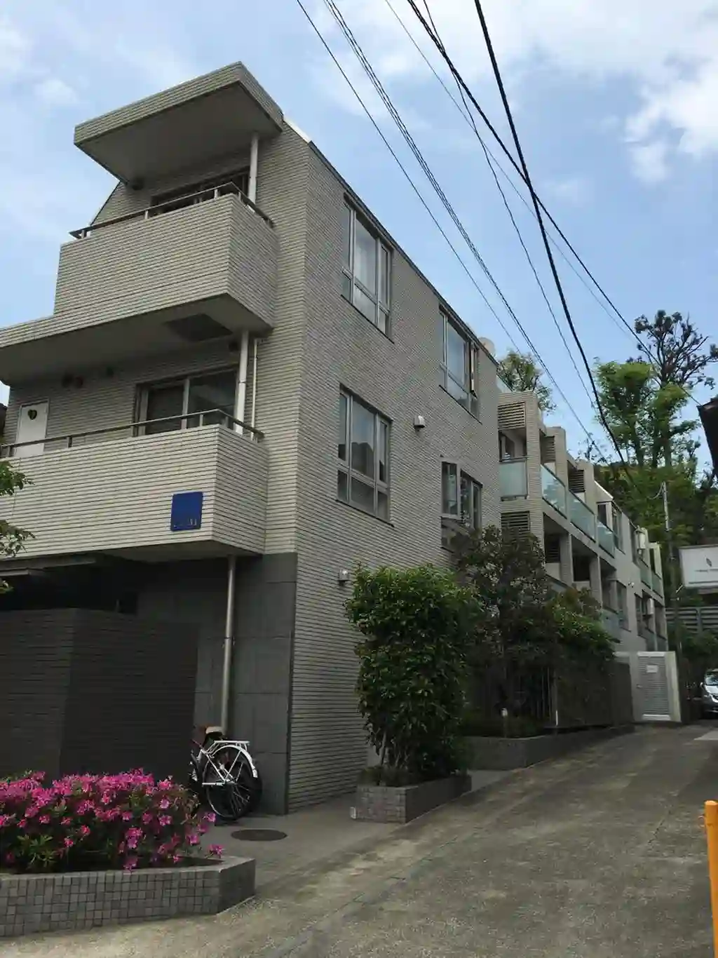 南麻布ウエスト 外観
