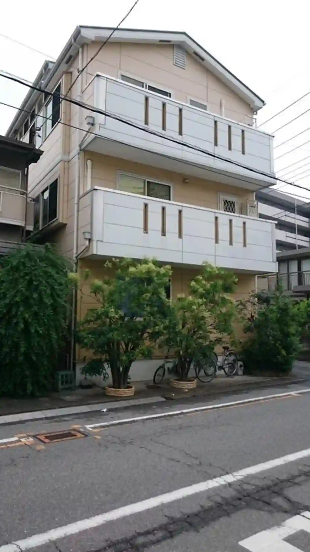 Fコート 外観