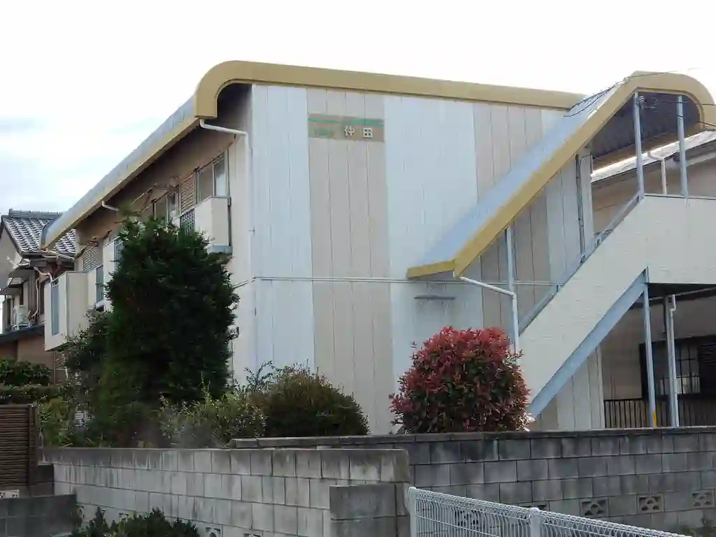 レピュート仲田 外観