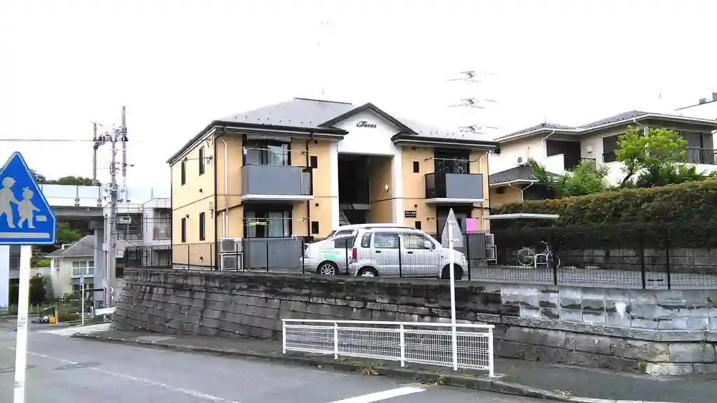 サンモール五月台 外観