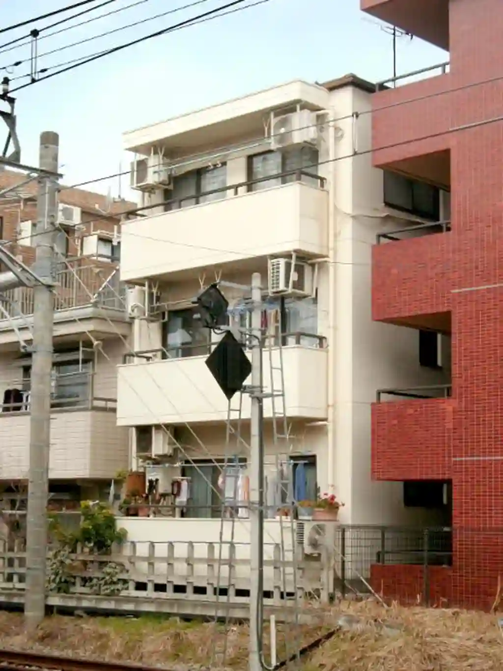 ファミール花 外観