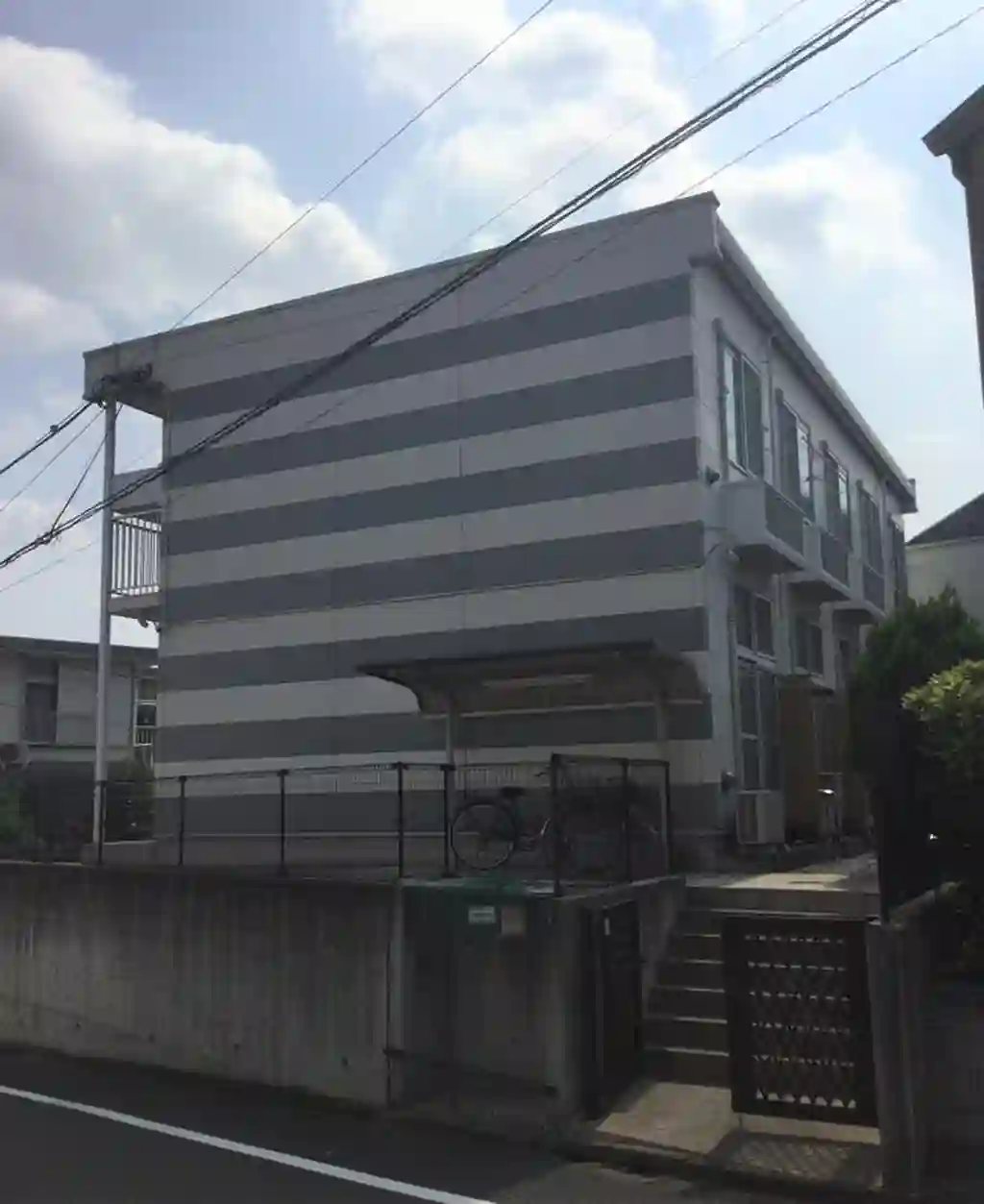レオパレスエミネンス 外観