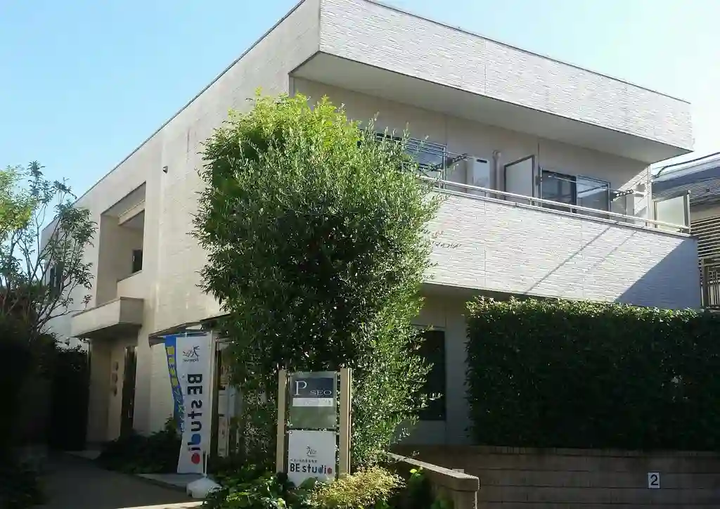リリックコートパセオ 外観