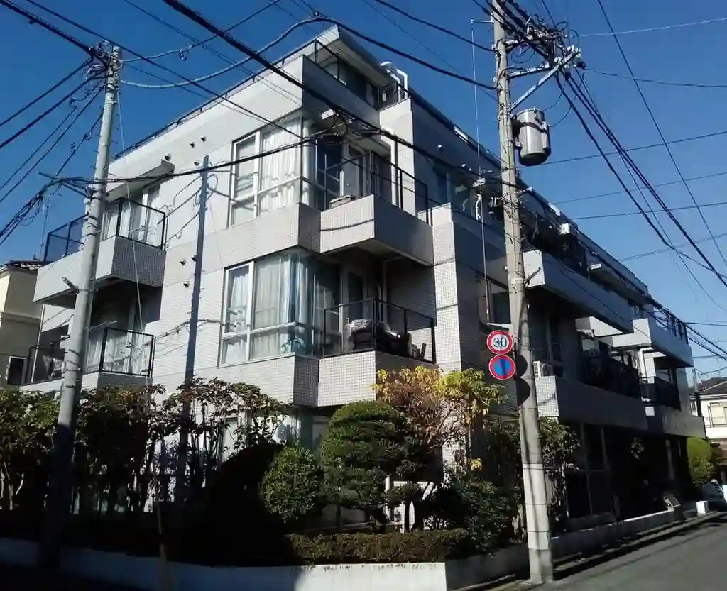 ブルンネン国立 外観