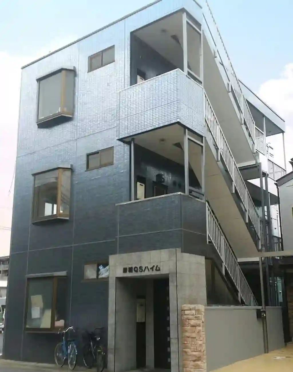 新城QSハイム 外観