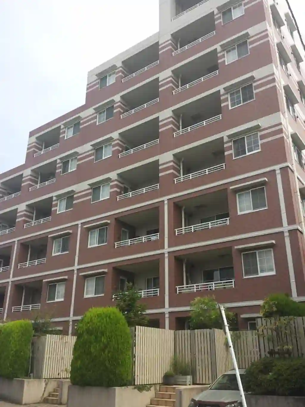 アデニウム町田 外観