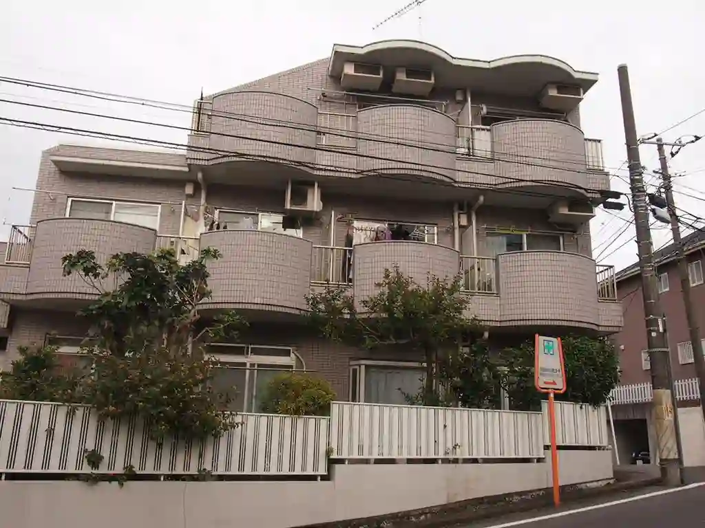 パールハイツ 外観
