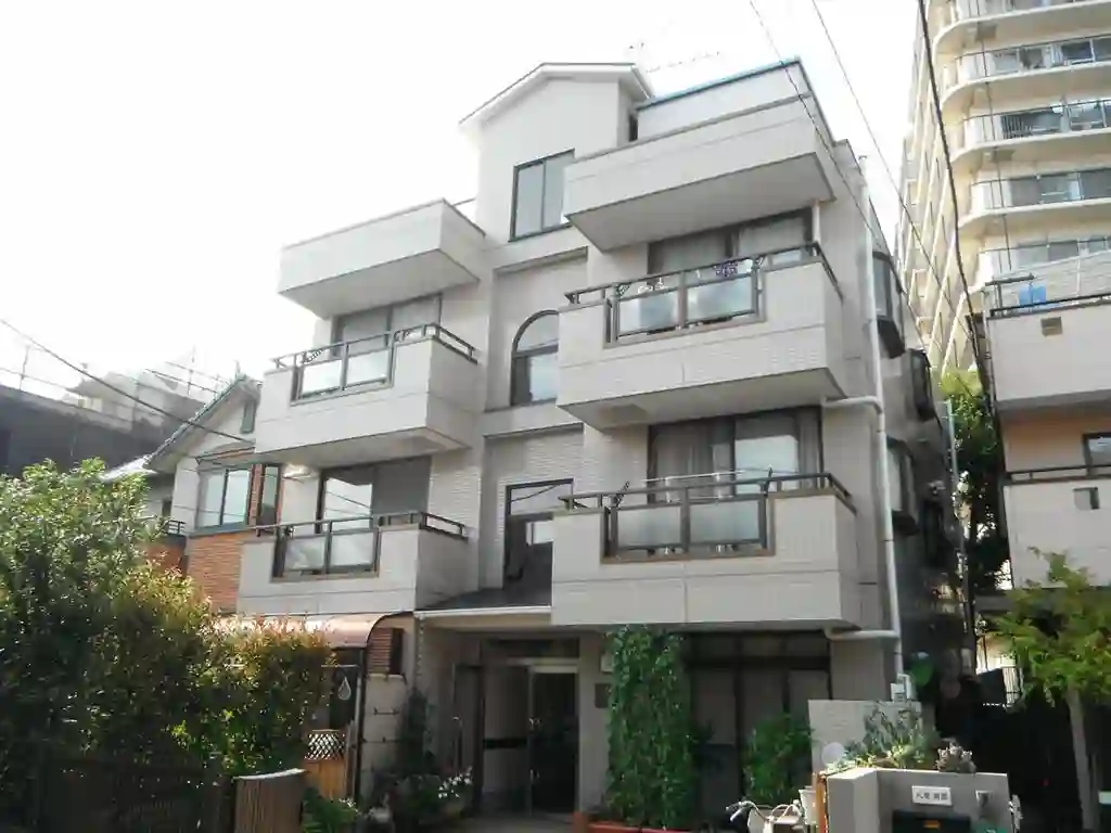 ドエルムーン 外観