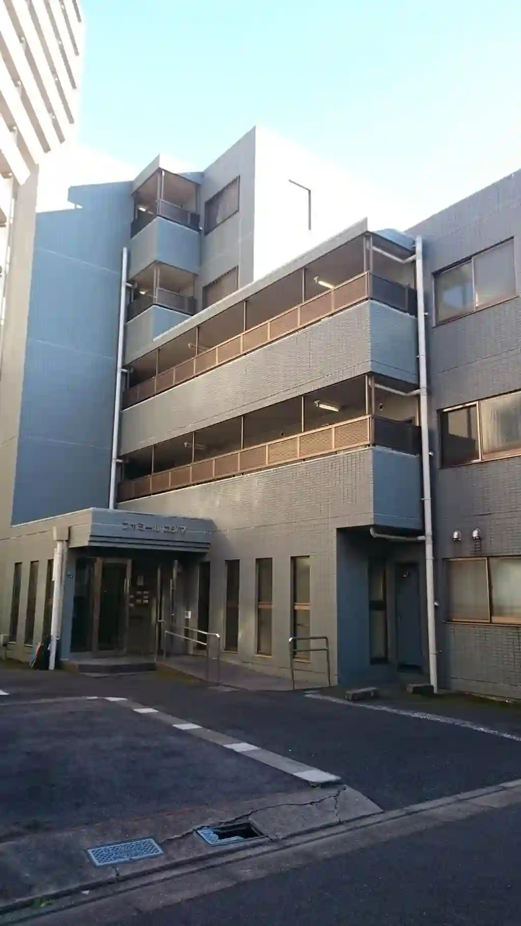 ファミールコジマ 外観
