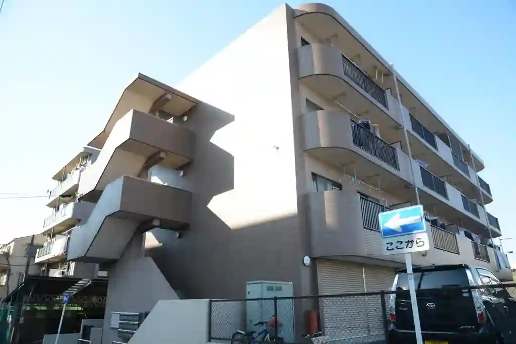 ルミエール新川崎 外観