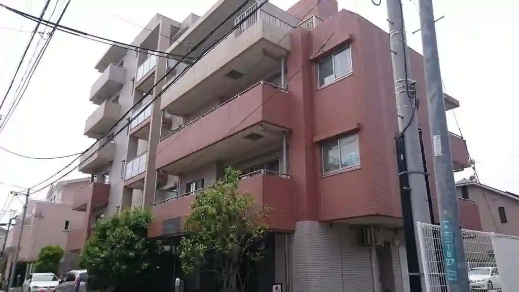 クラルテ浦和本太フローレア 外観