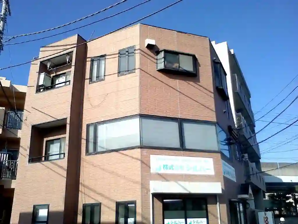 トレスワイ II 外観